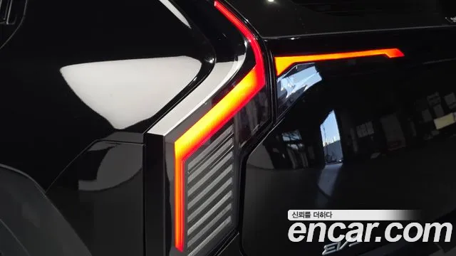 Kia EV3 — Фото автомобиля 8