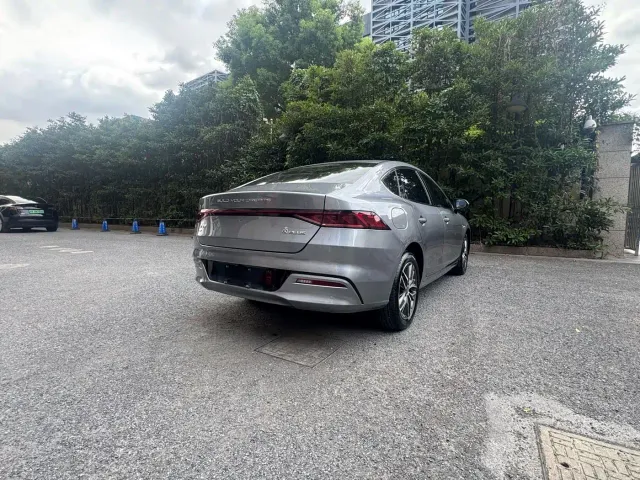BYD Qin PLUS — Фото автомобиля 8
