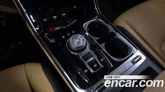 Kia Canival Carnival 4 поколение Дизель 11 мест Signature — Фото автомобиля 9
