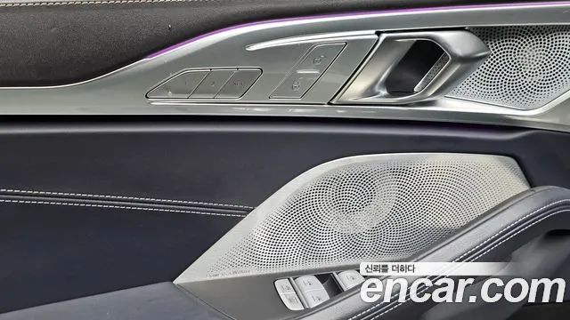 BMW 8-Series — Фото автомобиля 23