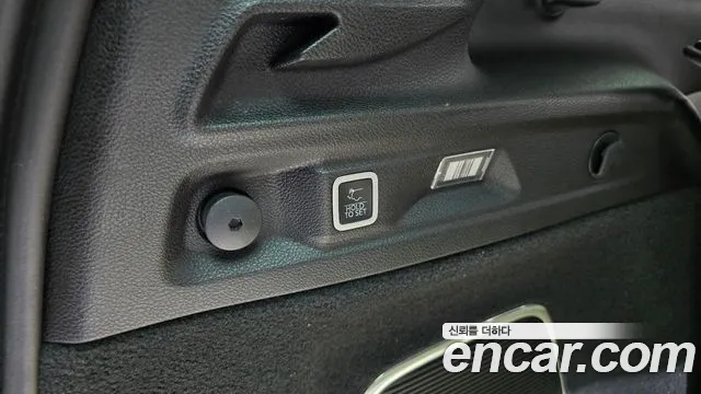 Jeep Cherokee Grand Cherokee(WL) L 3.6 Overland — Фото автомобиля 10