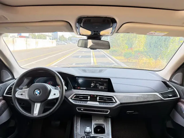 BMW X5 — Фото автомобиля 7