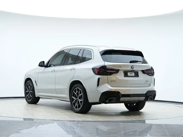 BMW X3 — Фото автомобиля 8