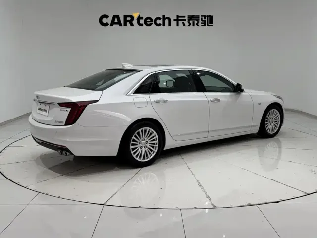 Cadillac CT6 — Фото автомобиля 5