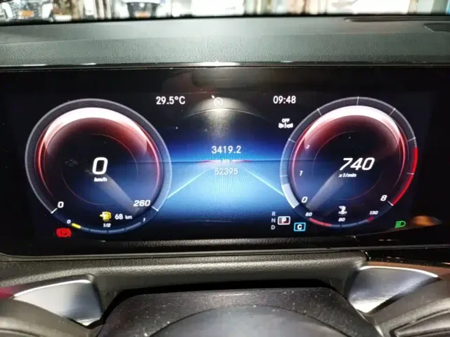 Mercedes-Benz GLB-Class — Фото автомобиля 11