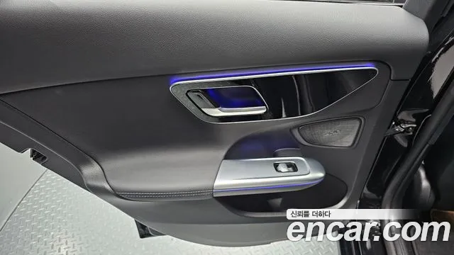 Mercedes-Benz C-Class W206 — Фото автомобиля 25