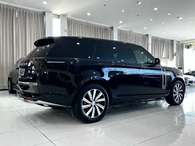 Land Rover Range Rover — Фото автомобиля 4