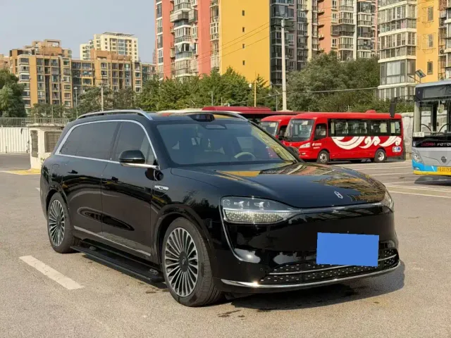 Aito M9 — Фото автомобиля 2