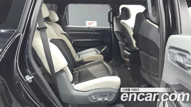 Kia EV9 — Фото автомобиля 12
