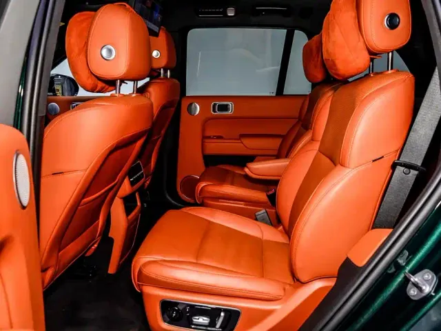 Li Auto L8 — Фото автомобиля 11