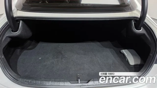 Hyundai Sonata Sonata Edge(DN8) 2.0 LPG(Для проката) — Фото автомобиля 2