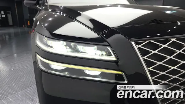 Genesis GV80 — Фото автомобиля 7