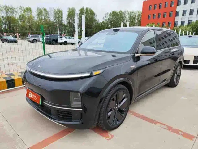 Фотография автомобиля — Li Auto L9