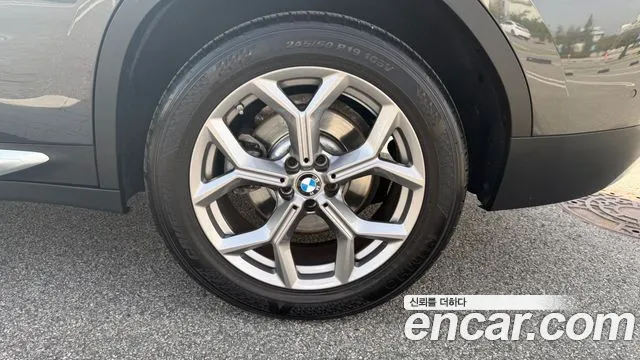 BMW X4 — Фото автомобиля 5
