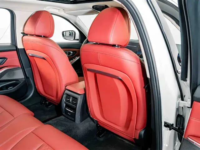 BMW 3 Series — Фото автомобиля 19