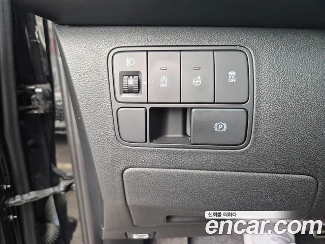 Hyundai Staria Staria Lounge 9 мест — Фото автомобиля 13