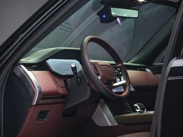 Land Rover Range Rover — Фото автомобиля 7