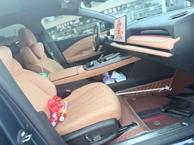 Geely Galaxy Xingyao 8 — Фото автомобиля 12