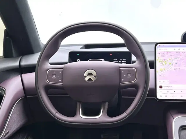 Nio ET5 Touring — Фото автомобиля 8