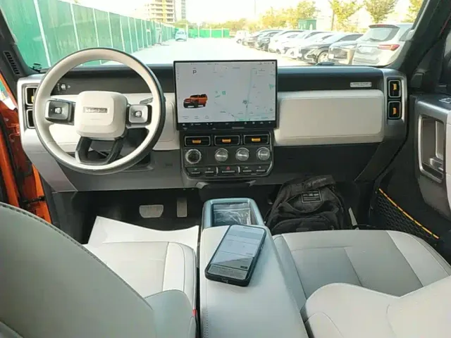iCAR V23 — Фото автомобиля 9