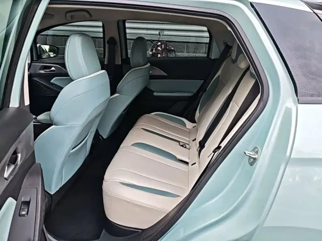 Geely Geometry E Firefly — Фото автомобиля 16