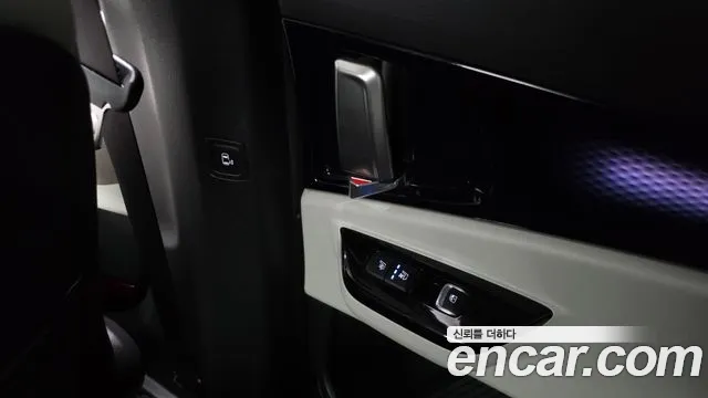Kia Canival Carnival 4 поколение Бензин 7 мест Signature — Фото автомобиля 17
