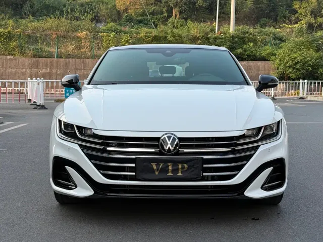 Volkswagen CC — Фото автомобиля 2