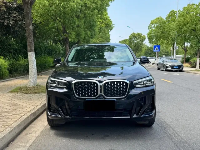 BMW X4 — Фото автомобиля 2