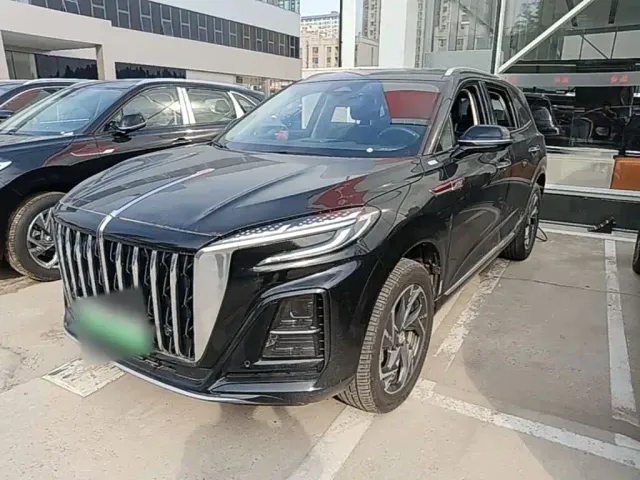 Фотография автомобиля — Hongqi HS3 PHEV