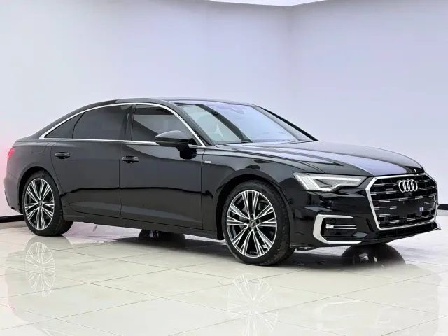 Audi A6L — Фото автомобиля 3