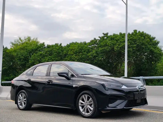GAC Aion S — Фото автомобиля 2