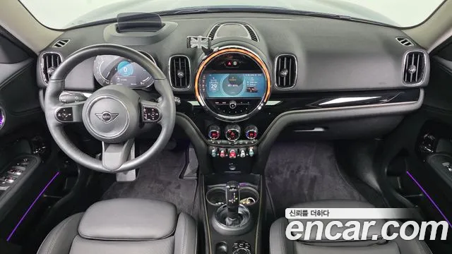 MINI Countryman — Фото автомобиля 10