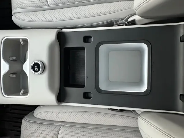 BYD FangChengBao Titanium 7 — Фото автомобиля 15