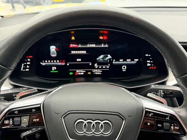 Audi A7L — Фото автомобиля 15