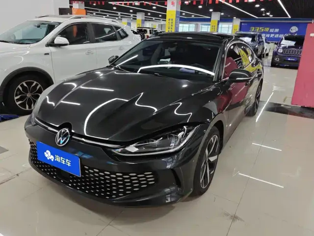 Фотография автомобиля — Volkswagen Lamando