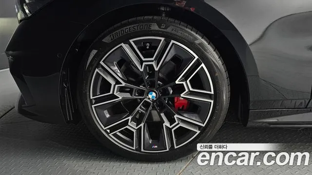 BMW 5-Series 5 серия (G60) 530i xDrive M Sport Pro Special Edition — Фото автомобиля 5