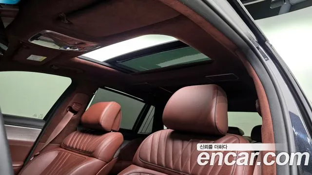 Genesis G90 Бензин 3.5 турбо AWD — Фото автомобиля 16