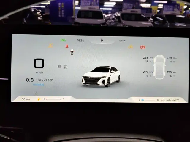 Chery Arrizo 8 — Фото автомобиля 14