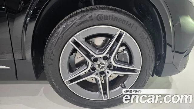 Mercedes-Benz GLA-Class — Фото автомобиля 3