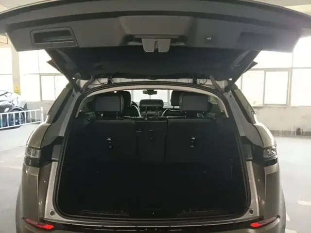 Land Rover Range Rover Evoque — Фото автомобиля 18