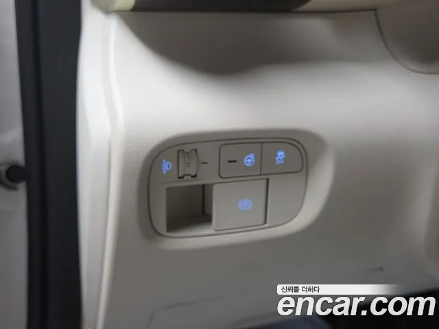 Hyundai Casper Electric — Фото автомобиля 13