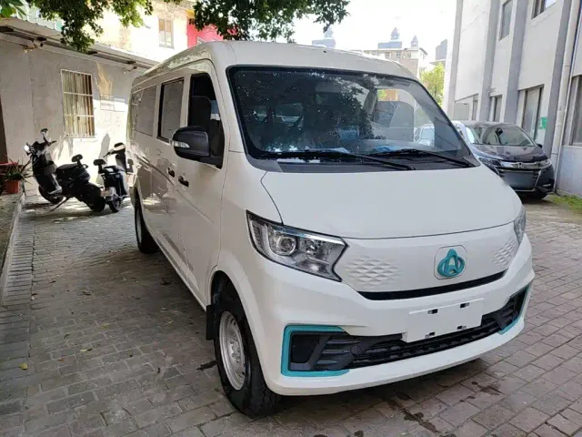 Changan Kuayue Kuayue Star V7 EV — Фото автомобиля 3