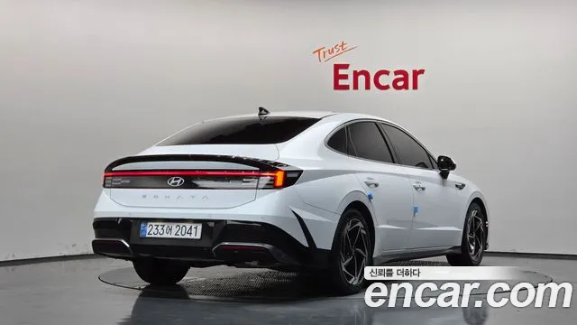 Hyundai Sonata Exclusive — Фото автомобиля 2