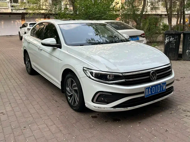 Volkswagen Bora — Фото автомобиля 3