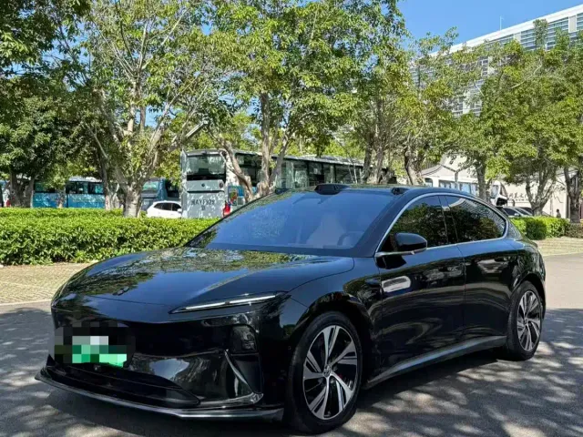 Фотография автомобиля — Nio ET5