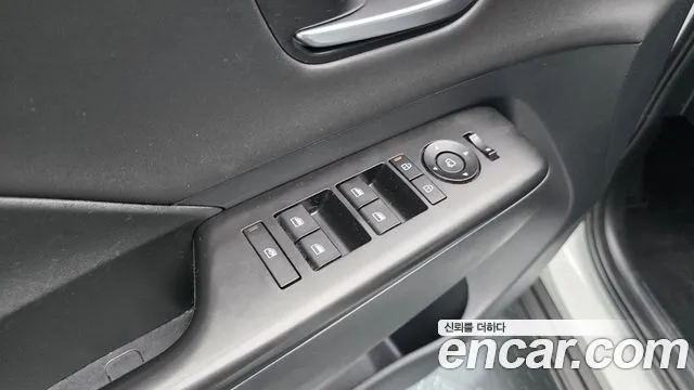 Hyundai Kona — Фото автомобиля 30
