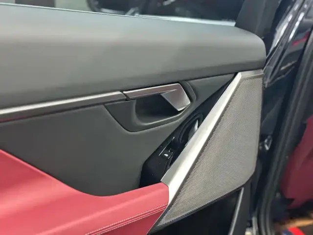 BMW 5 Series — Фото автомобиля 6