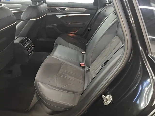 Audi A6L — Фото автомобиля 16