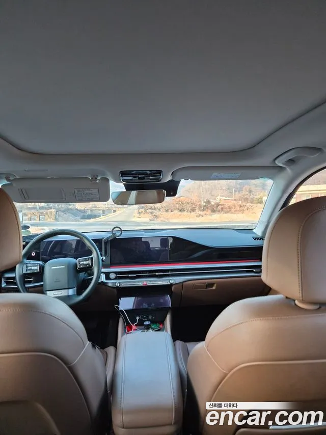 Hyundai Grandeur GN7 — Фото автомобиля 9