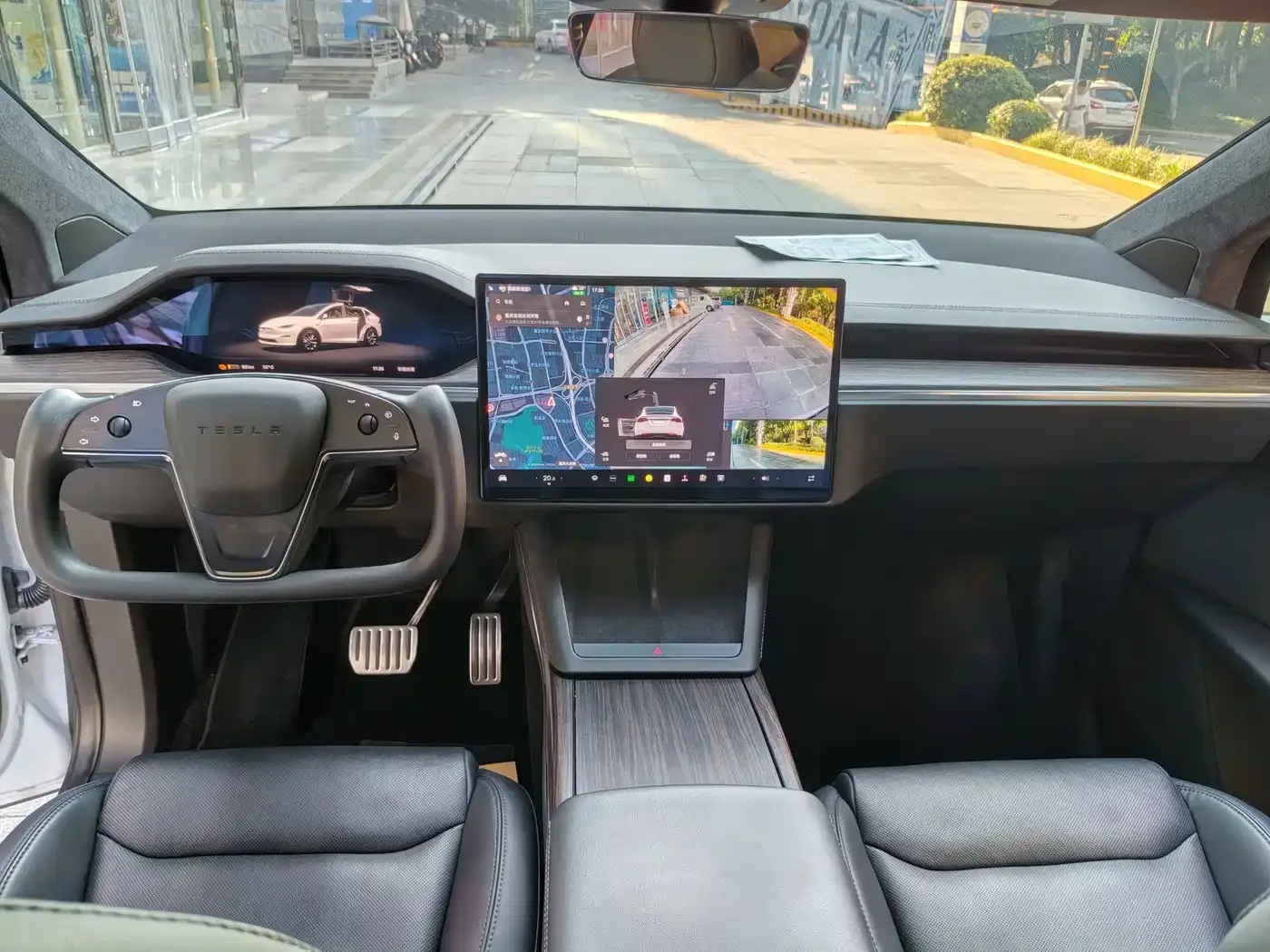 Tesla Model X 2023 Dual Motor All-Wheel Drive Edition — Фото автомобиля 23